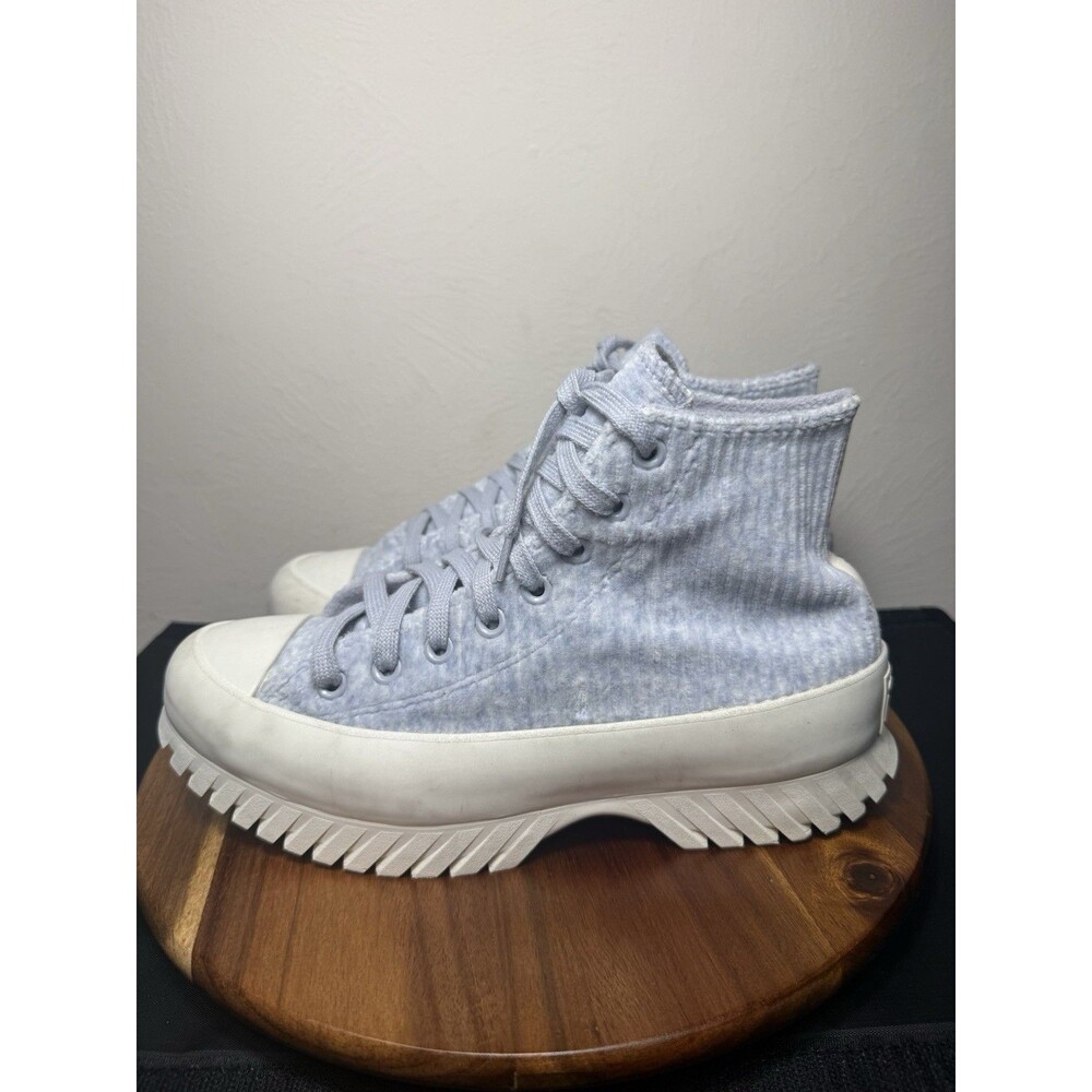 Converse Chuck Taylor All Star 2 Shoes Size 9W Blue Lugged High Top A01347C